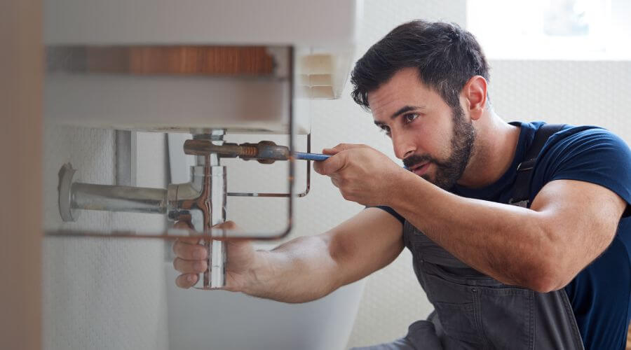 Faucet aerator cleaning/replacement in Cannelton, IN